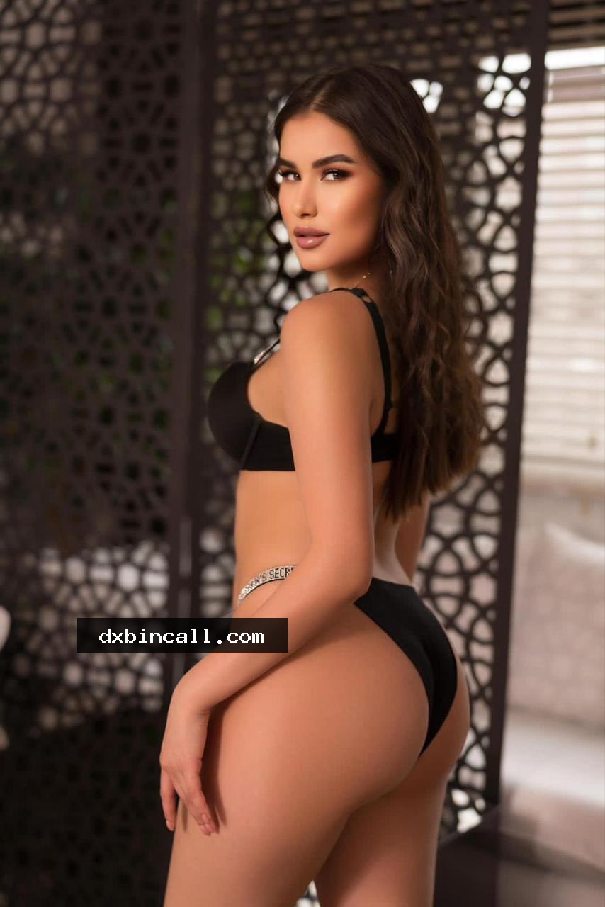 Ariella thumb 6